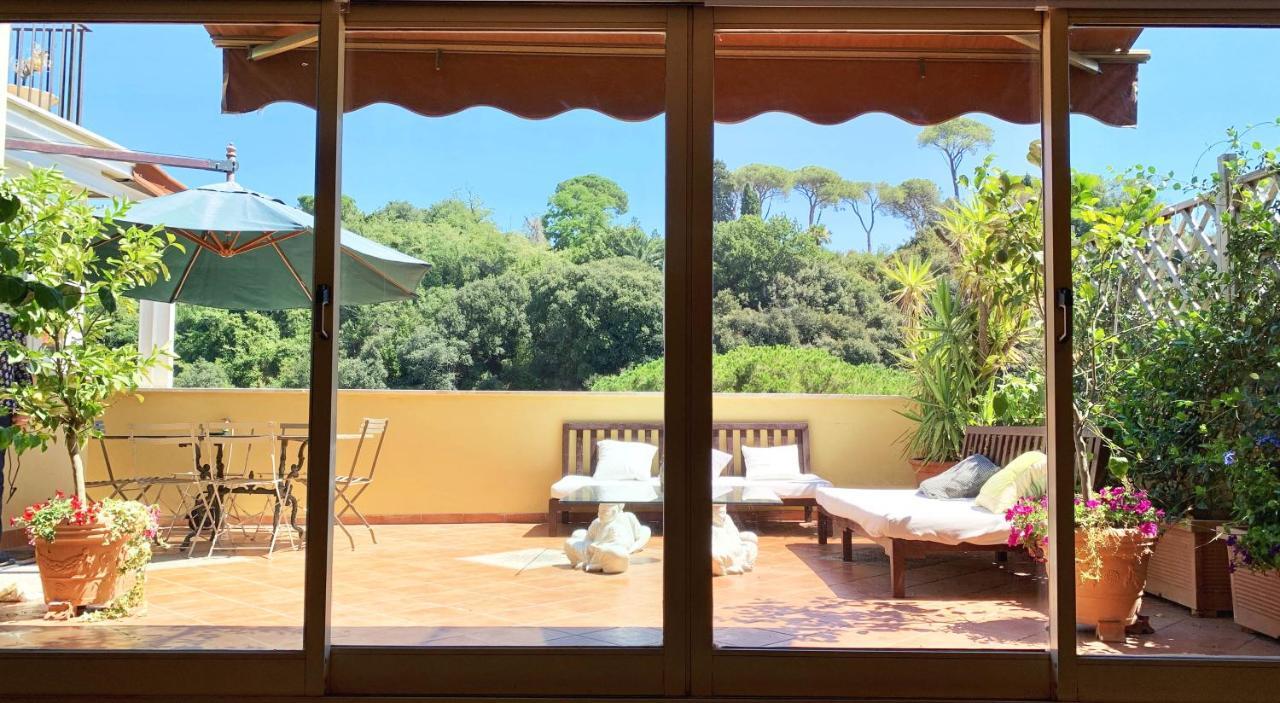 La Terrazza Di Isabel Vila Roma Exterior foto